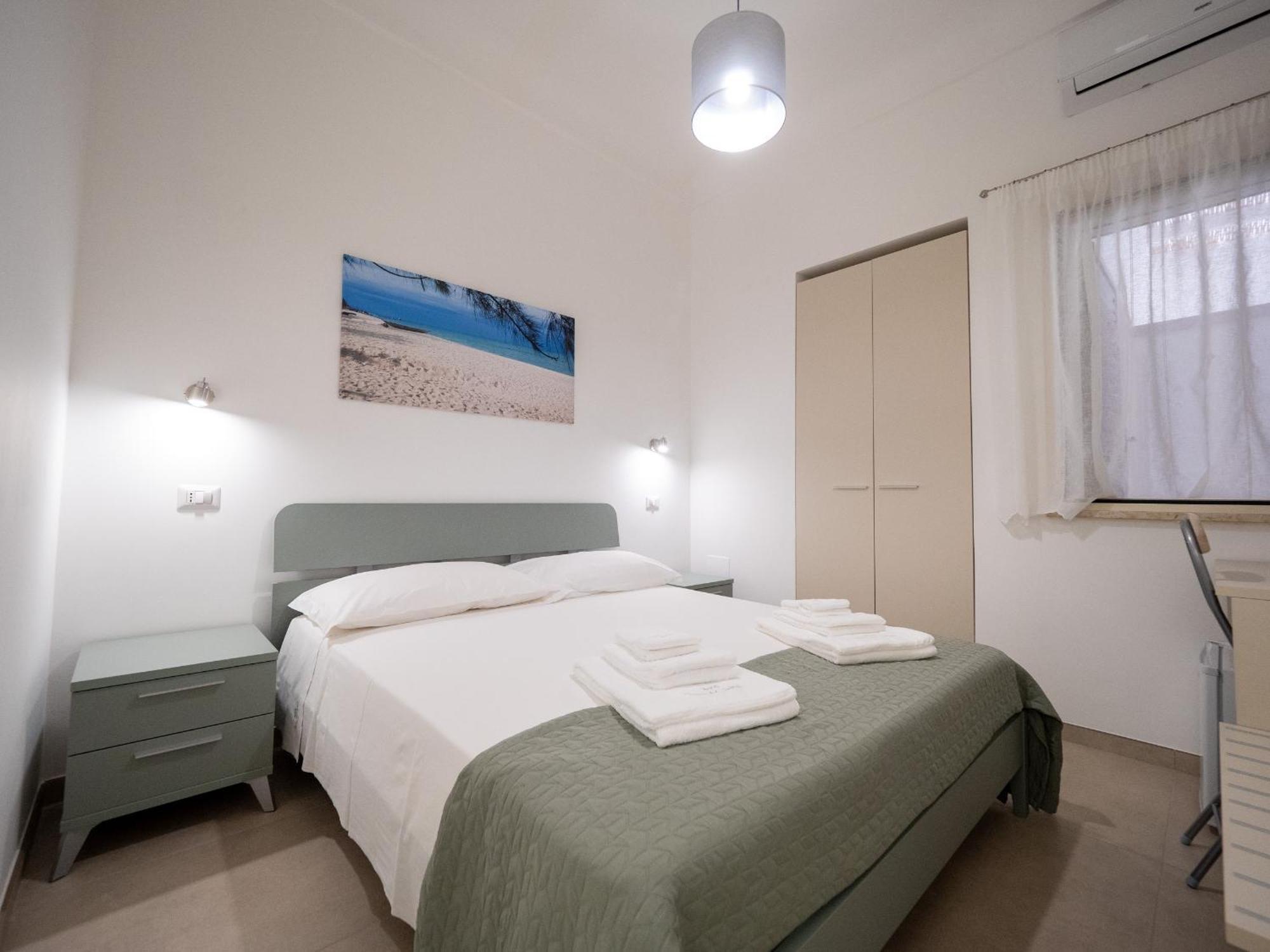 Torre Del Salento Hotel ตอร์เร ซาน จิโอวานนิ อูเจนโต ภายนอก รูปภาพ